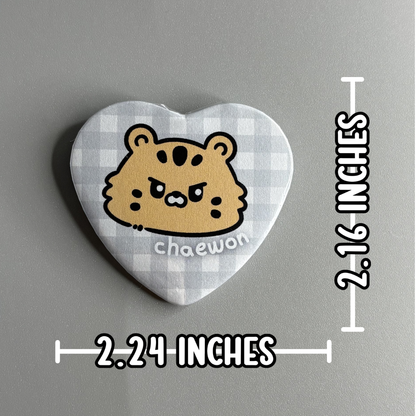 Le Sserafim Fim's Club Character Handmade Heart Shaped Pin Back Buttons