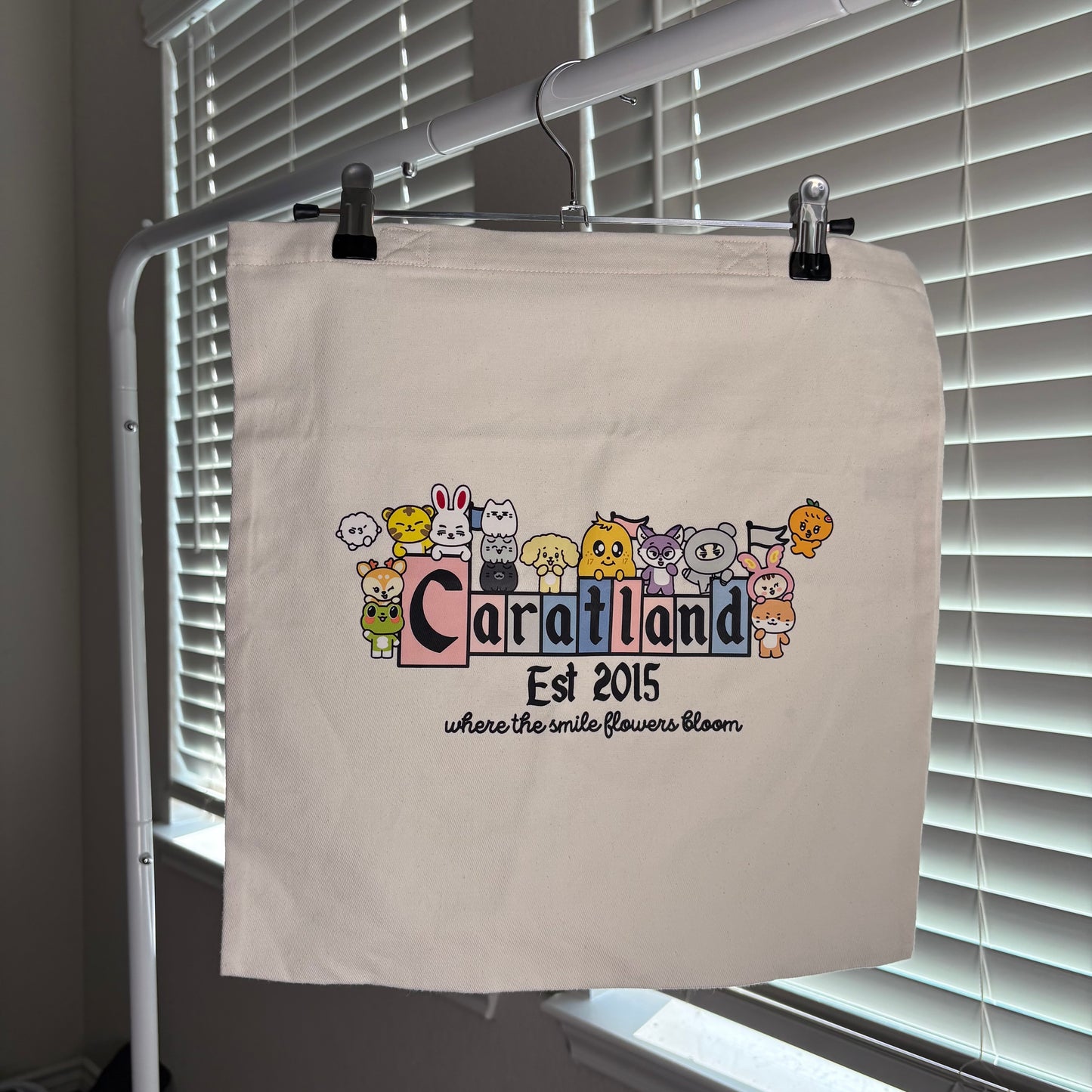 Seventeen Caratland Fandom Sign Tote Bag