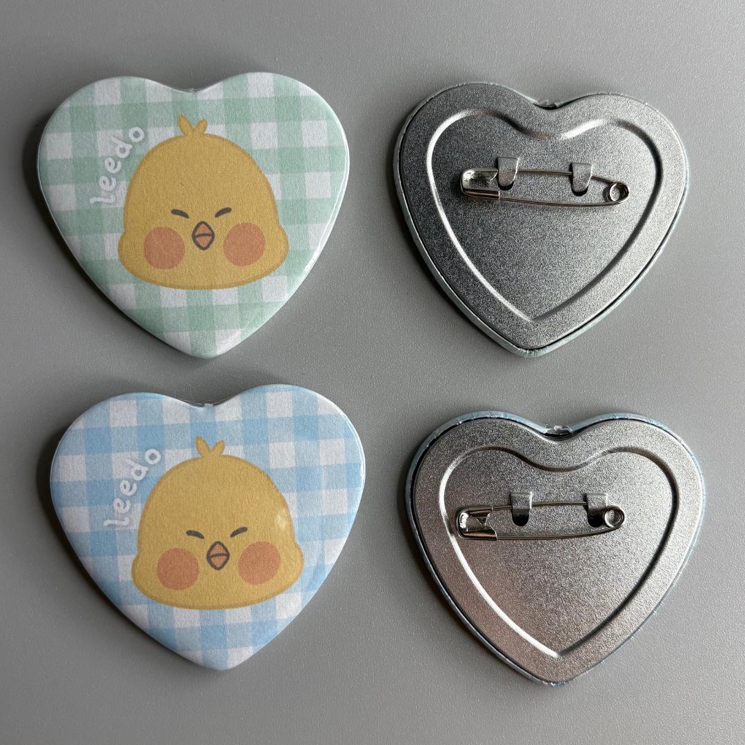 Oneus Hello,USS Character Handmade Heart Shaped Pin Back Buttons