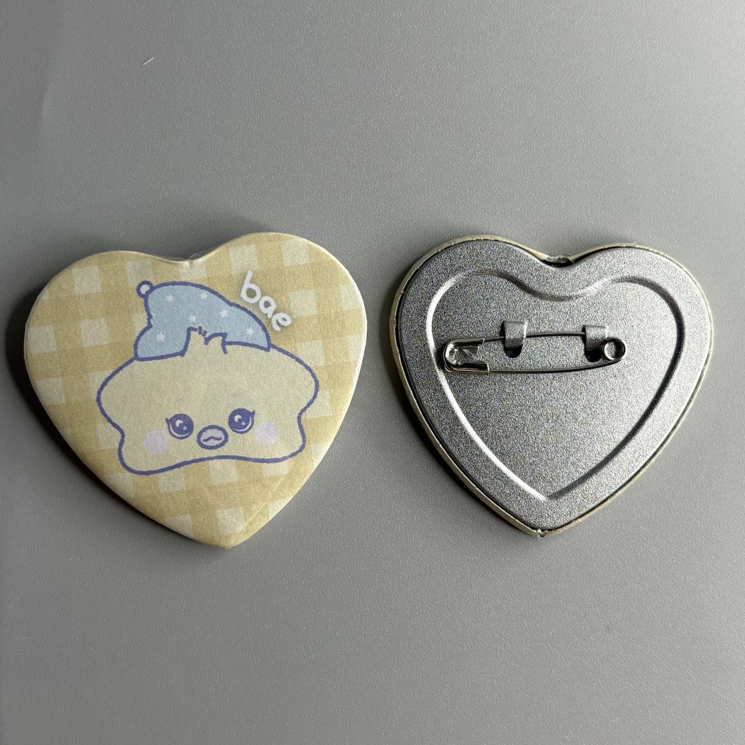 NMIXX MIXXFFY Character Handmade Heart Shaped Pin Back Buttons